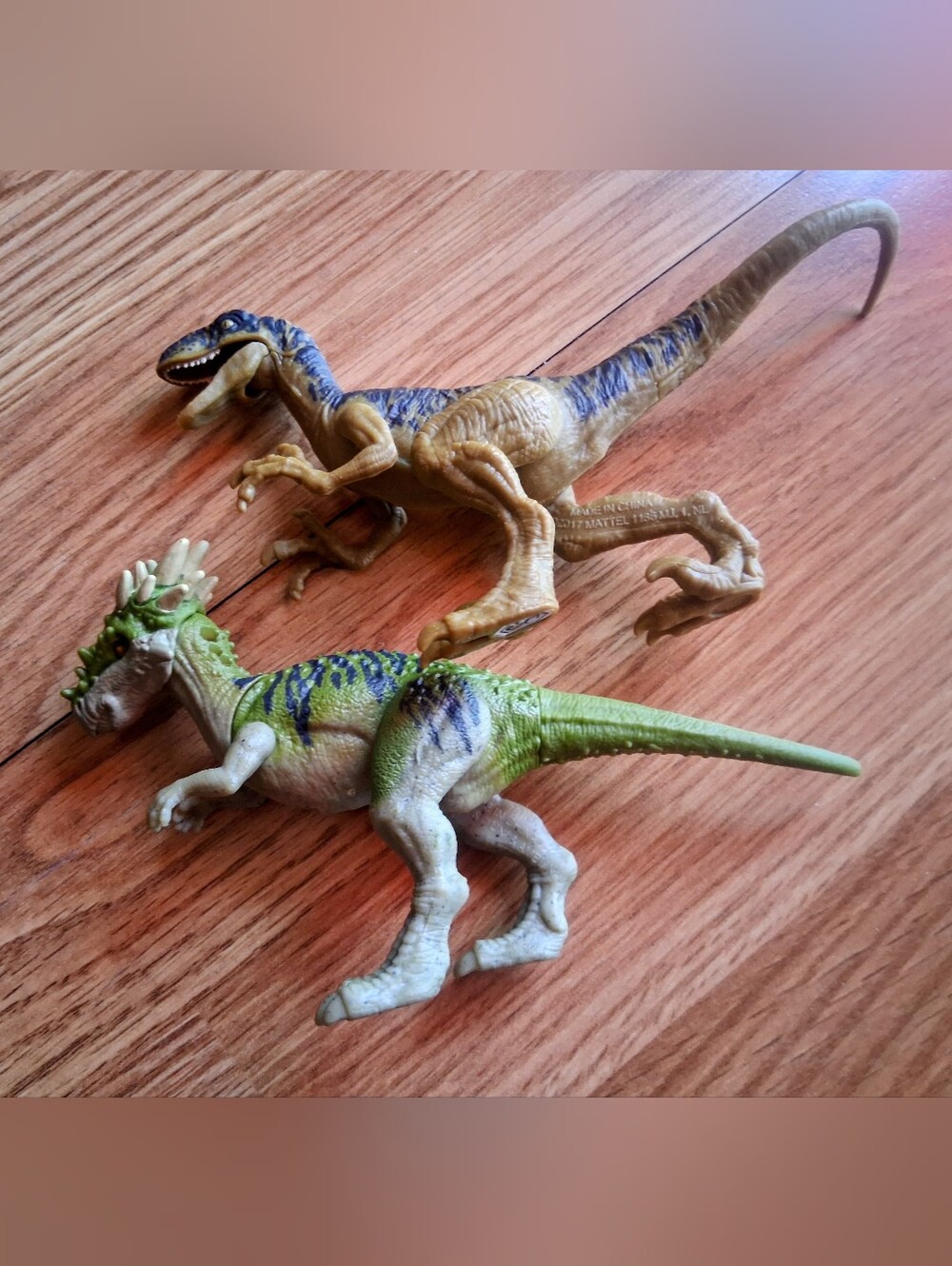 Jarassuc Park, 2 Dinosaur Set, Posable See Pics